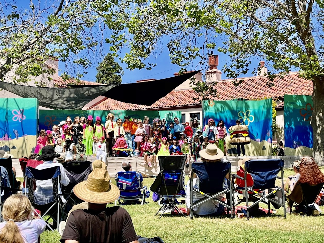 Laurel Park theatre web